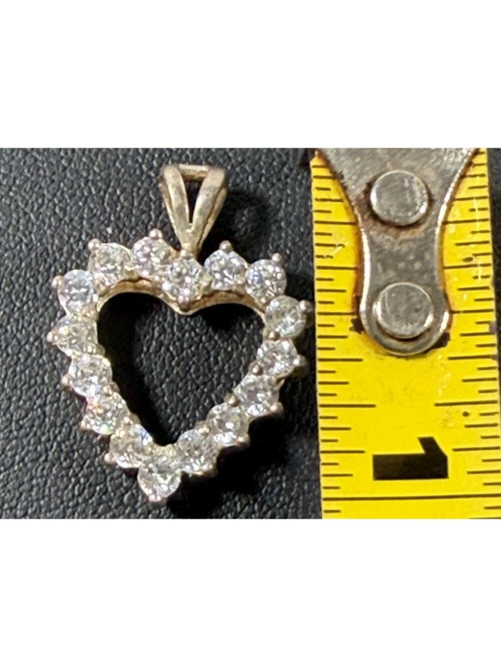 Vintage Beauty Signed 925 Silver Heart Pendant Sparkling Cubic Zirconia Stones - Picture 5 of 6